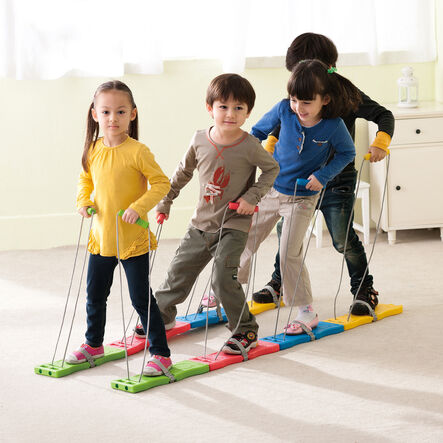 Team Building Walker Set 4pk - Active Play