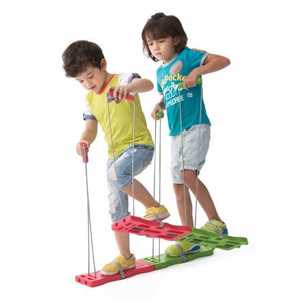 Team Building Walker Set 4pk - Active Play