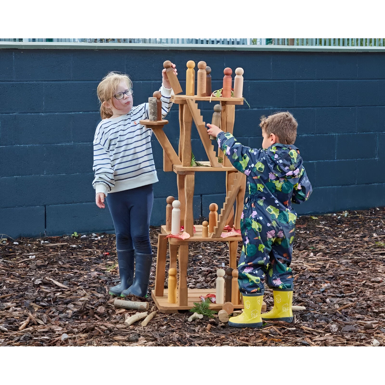 Enchanted Dwelling (Indoor/Outdoor) - Dolls Houses