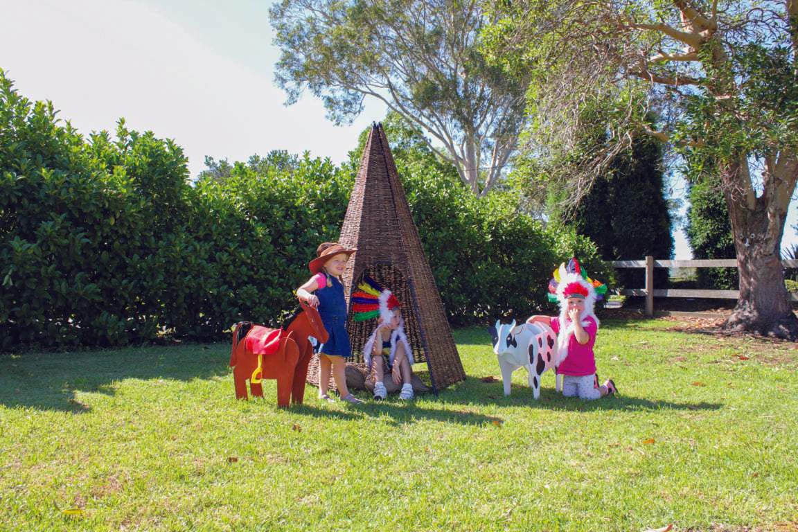 Large Wicker Wigwam - Play den