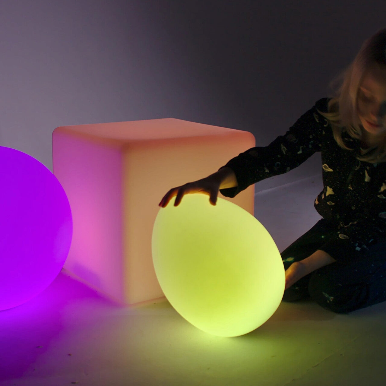 Light Up Mood Egg - Light Toy